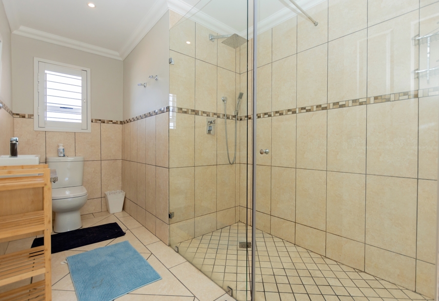 4 Bedroom Property for Sale in Golden Mile Western Cape